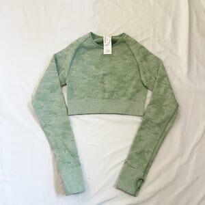 long sleeve workout top